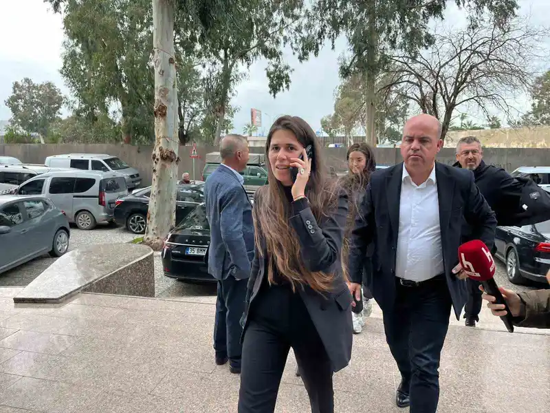 Çeşme Belediye Başkanı Lal Denizli ifade verdi, test için Adli Tıp'a sevk edildi