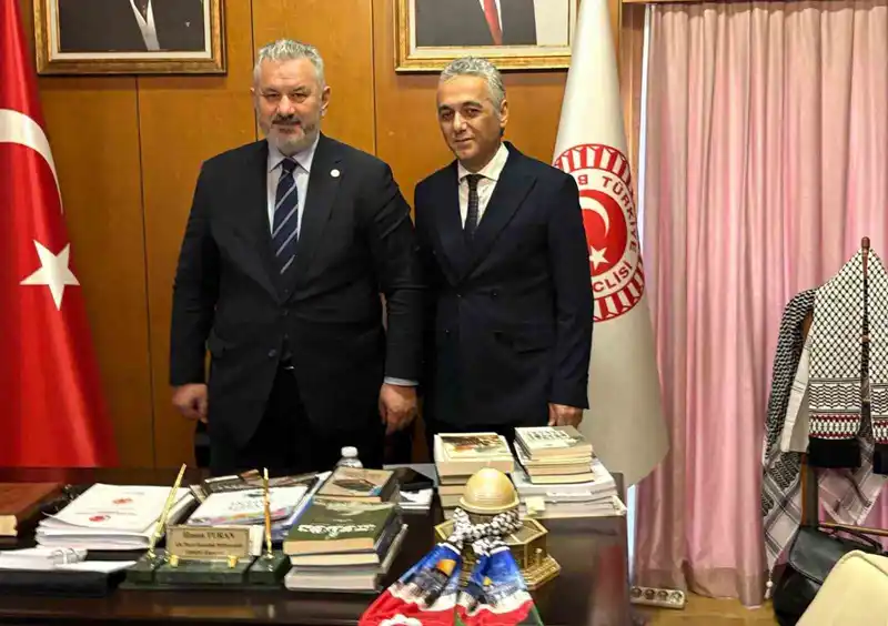 Adil Kurban: Hekimlik Meslek Kanunu artık zorunluluk