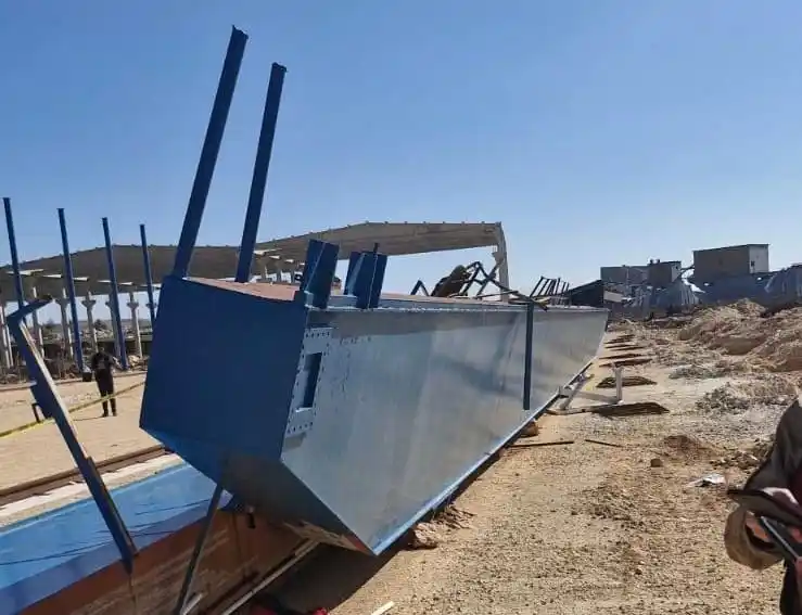 Şanlıurfa'da demir profil altında kalan iki kardeş hayatını kaybetti