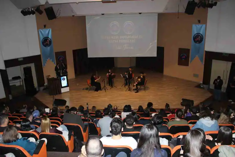 Akdeniz Üniversitesi'nde Toplumsal Duyarlılık Proje Ödülleri Sahiplerini Buldu