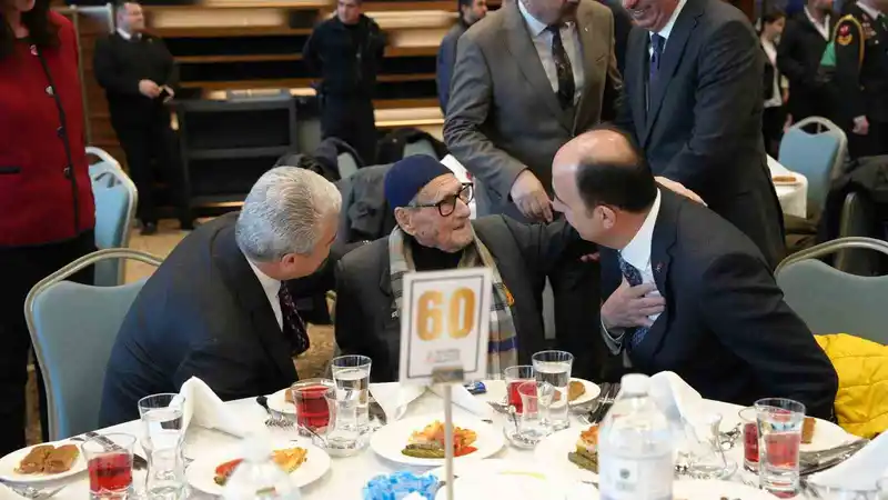 Konya'da Şehit Aileleri ve Gaziler Büyük Aile Sofrası'nda Buluştu