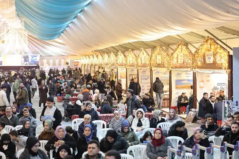 Sultangazi'de Ramazan coşkusu başladı