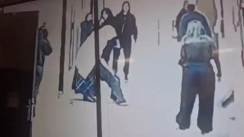 Öğrenciyi Heimlich Manevrasıyla Öğretmenleri Kurtardı