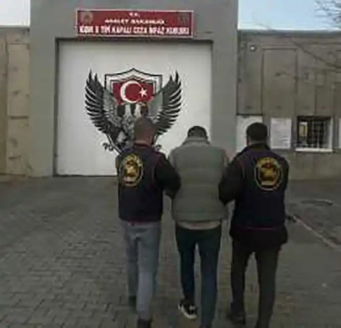 20 yıllık firari Iğdır'da JASAT ekipleri tarafından yakalandı