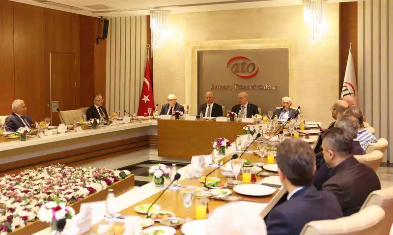 ATO Başkanı: Kağıt ve baskı sektörü 200 bin kişiyi istihdam ediyor