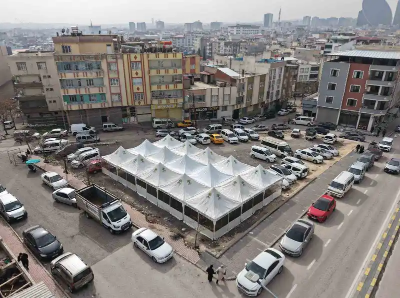 Şehitkamil'de 15 bin kişi ilk iftarda buluştu