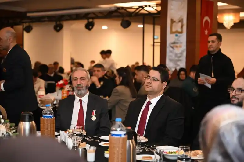 Şehit yakınları ve gaziler Erzurum'da iftarda buluştu
