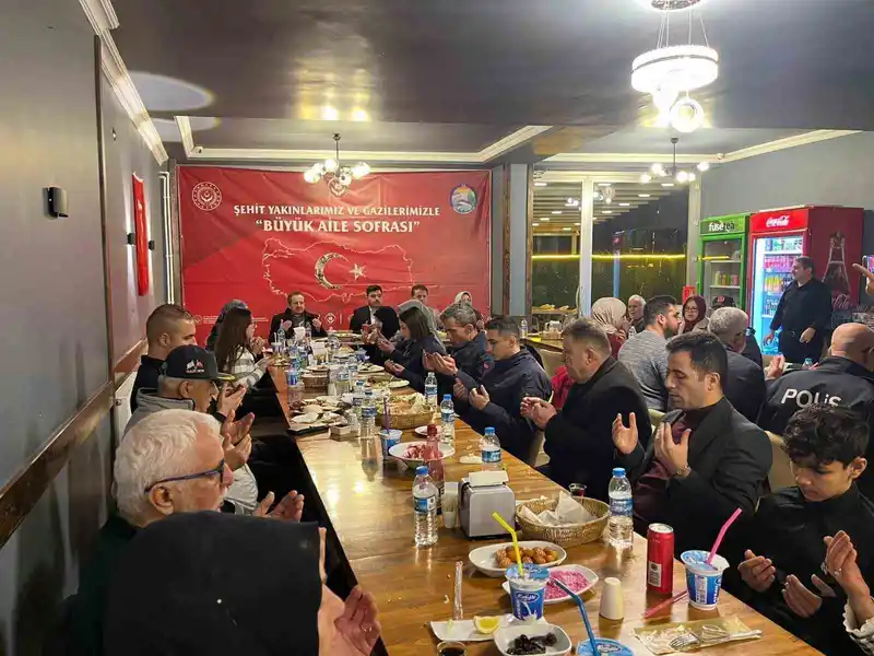 Türkeli'de Şehit Aileleri ve Gaziler Onuruna Ramazan İftarı