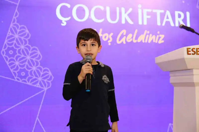 Esenler'de 500 Çocuk İlk Orucunu Birlikte Açtı