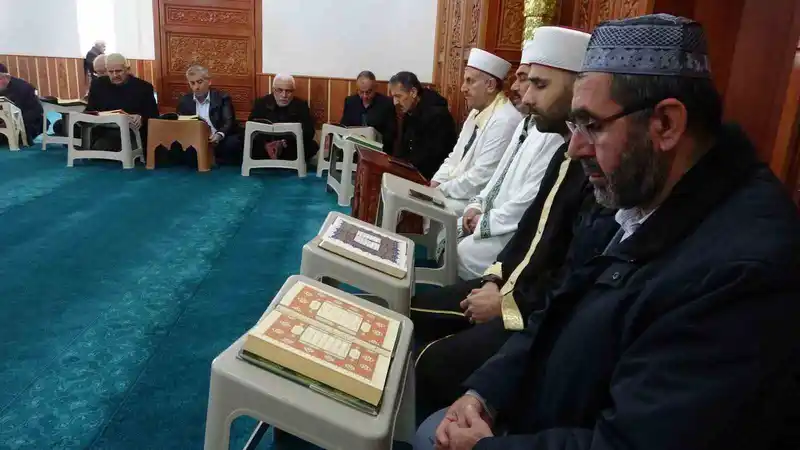 Adıyaman'da Ramazan mukabeleleri 799 camide başladı