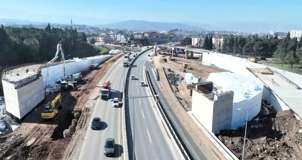 Başiskele Kavşağı projesinin yüzde 54’ü tamamlandı