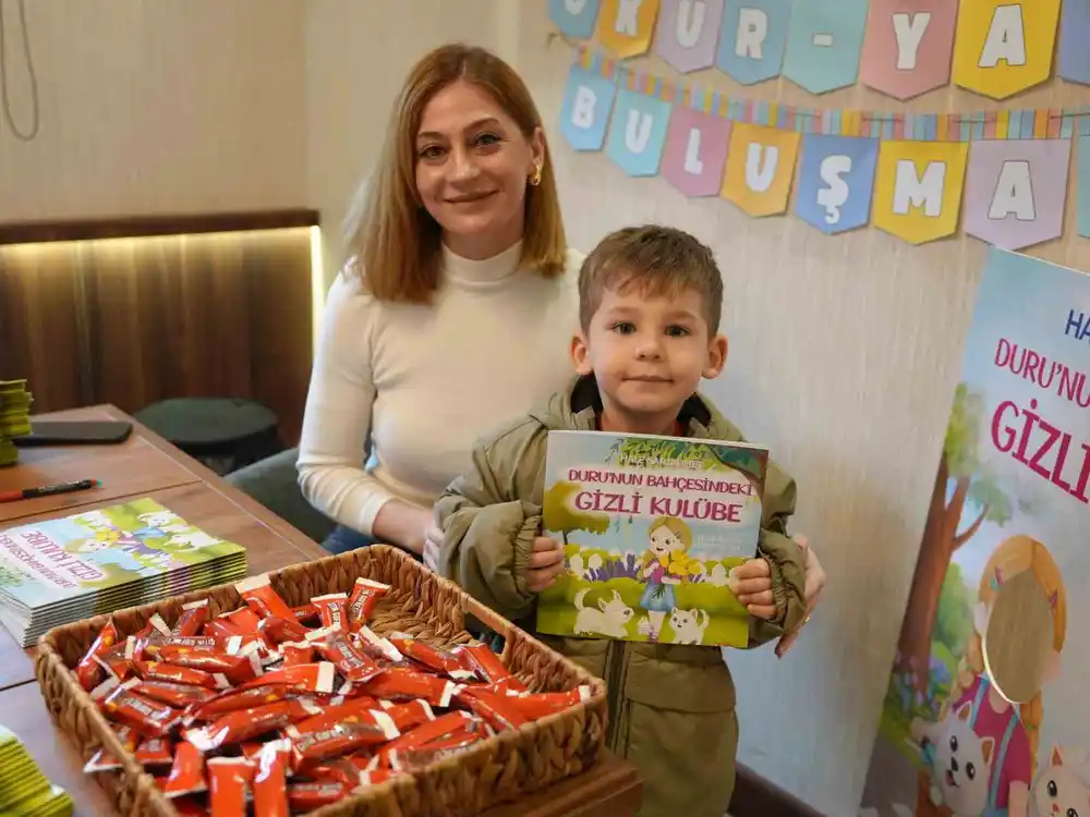 Konukları bu kez minikler oldu