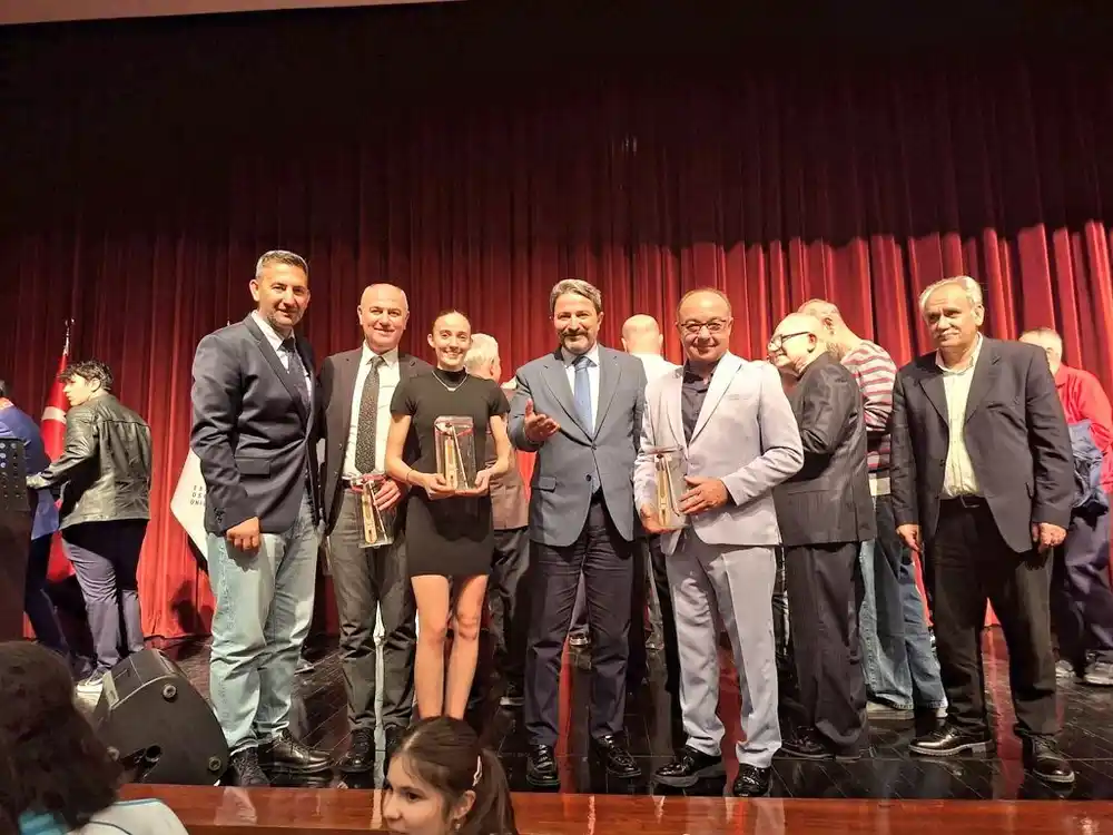 Eskişehir’de sporun ’en’leri ödüllendirildi