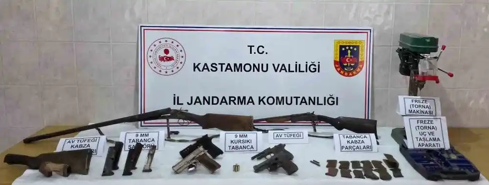 Kastamonu’da kaçak silah operasyonu