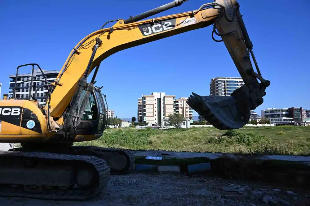 Güzelyurt’un sorunlu kanalizasyon hattı yenileniyor
