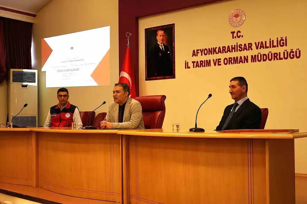 Çiftçiler süne zararlısına karşı uyarıldı