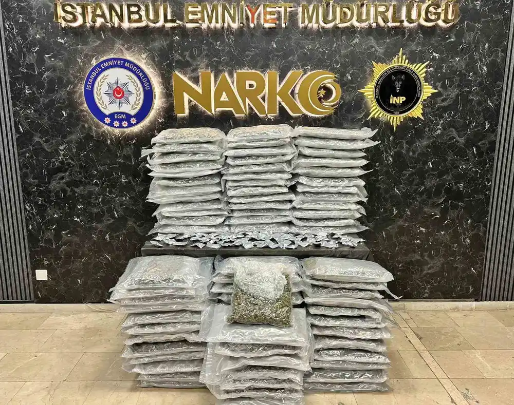 İstanbul’da uyuşturucu operasyonu: 100 kg’nin üzerinde uyuşturucu madde ele geçirildi