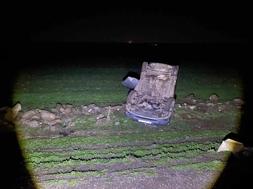 Şanlıurfa’da trafik kazası: Aynı aileden 5 kişi yaralandı