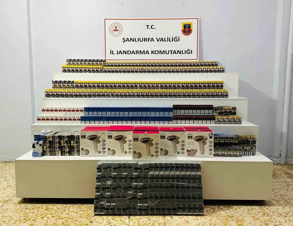 Şanlıurfa’da kaçak sigara ve telefon ele geçirildi
