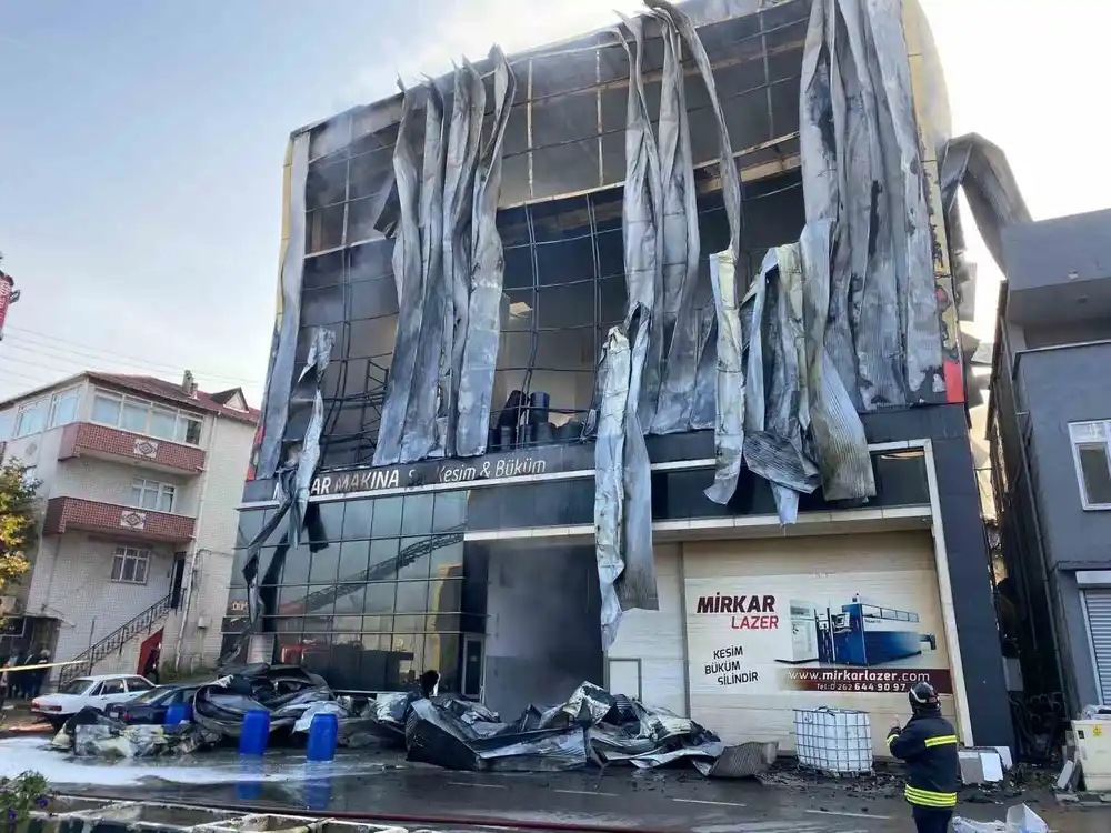 7 kişinin öldüğü parfüm fabrikası yangını davasında savcı tutukluluğun devamını istedi