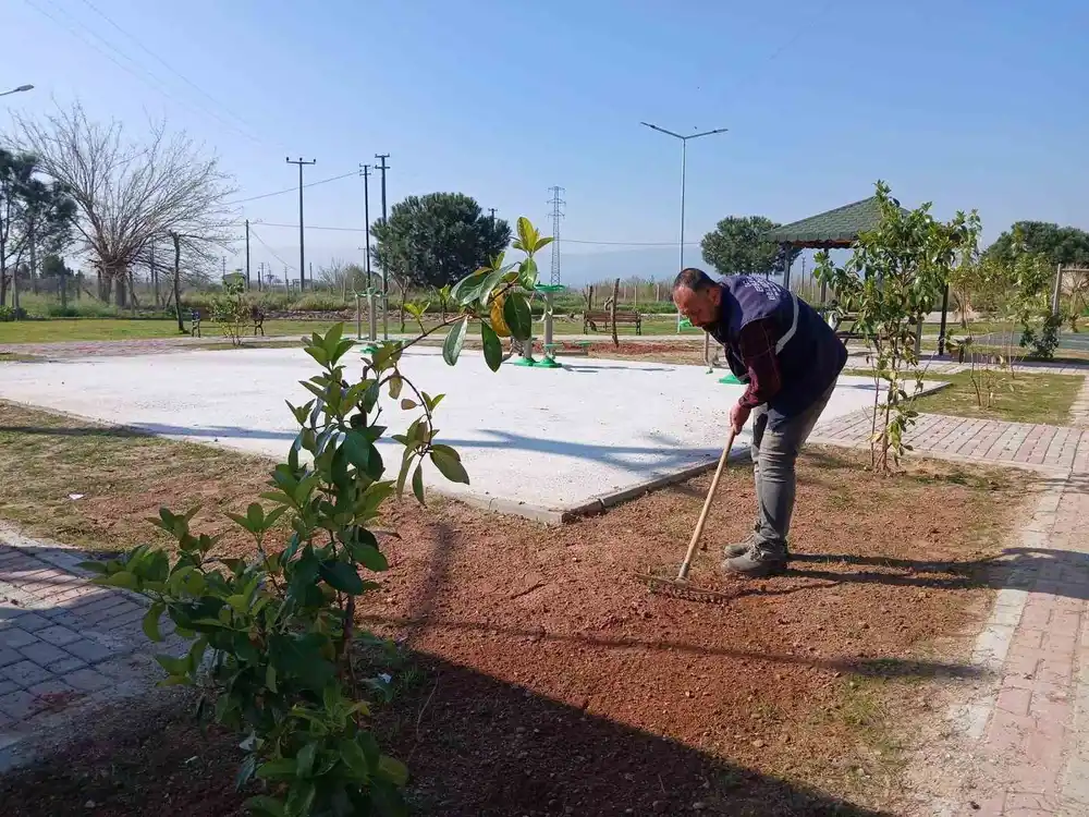 Işıklı Parkı’nda çevre düzenlemesi başladı